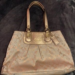 AUTHENTIC COACH PURSE